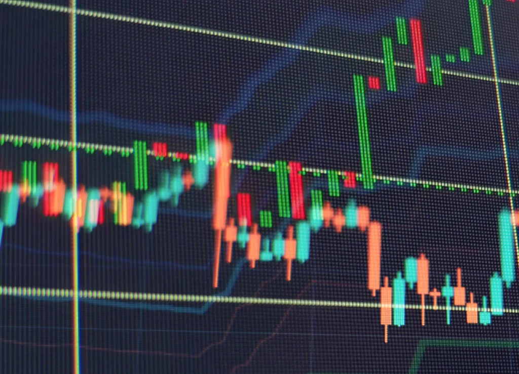 Tout comprendre sur les offres bloc + spot des contrats électricité des entreprises